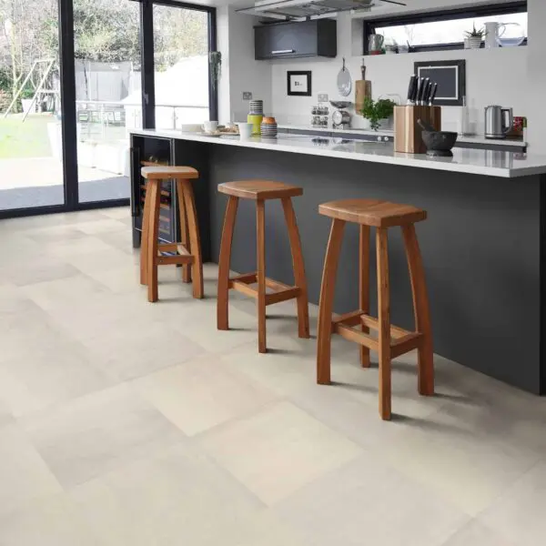 Colonia PUR tile – in situ