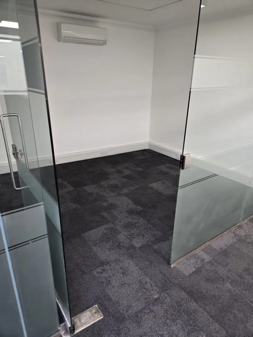 whatsapp-image-2025-10-29-at-10-58-35_54c1f416